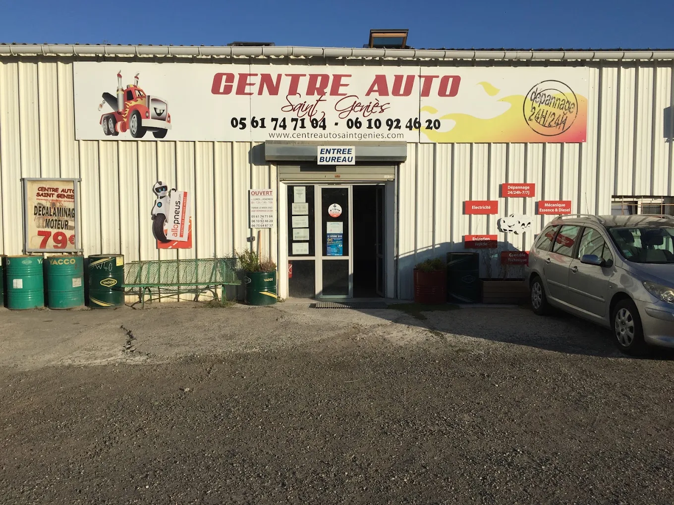 Façade du Centre Auto Saint-Genies à Grenade-sur-Garonne